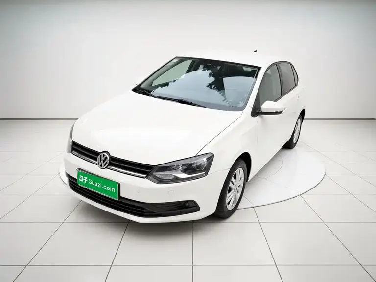Volkswagen Polo 1.4 L Auto Style