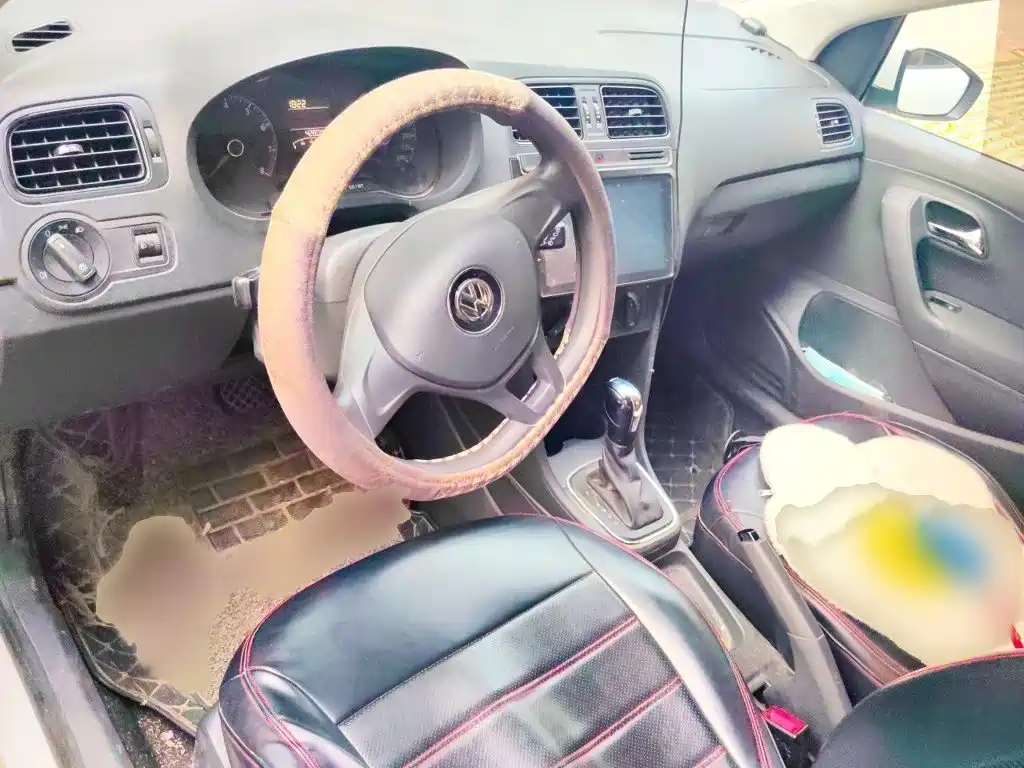 Polo 1.4 L Auto Style