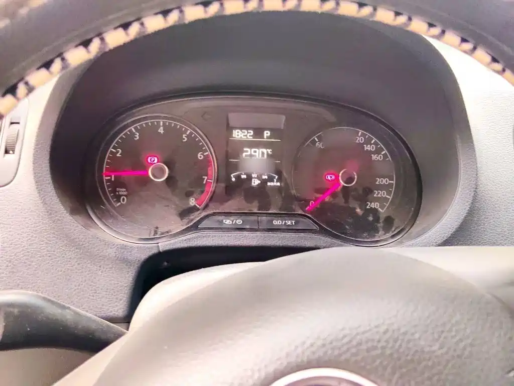 Polo 1.4 L Auto Style