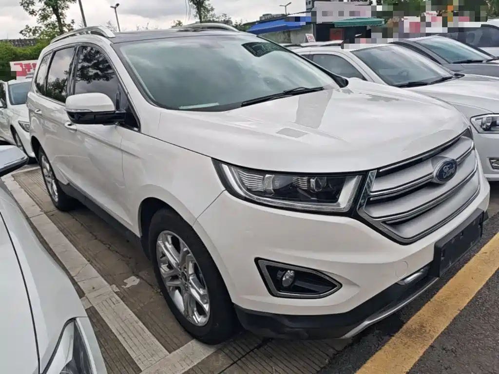 Edge EcoBoost 245 2 WD Grand Sharp 7-seat CN-V