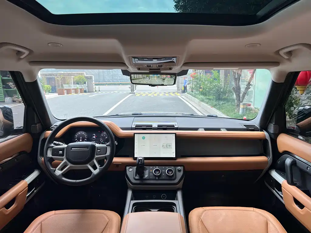 Land Rover Defender 110 3.0 T P400 Dark Special Edition