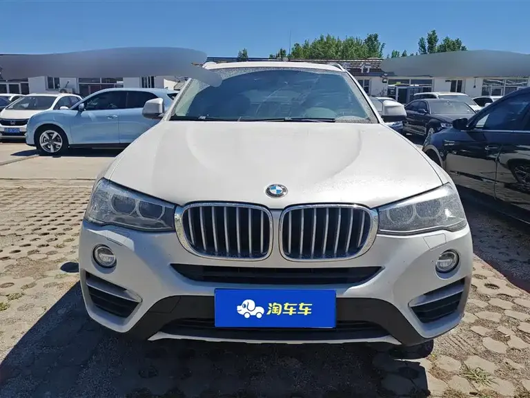 BMW X4 xDrive20 i X Design Package