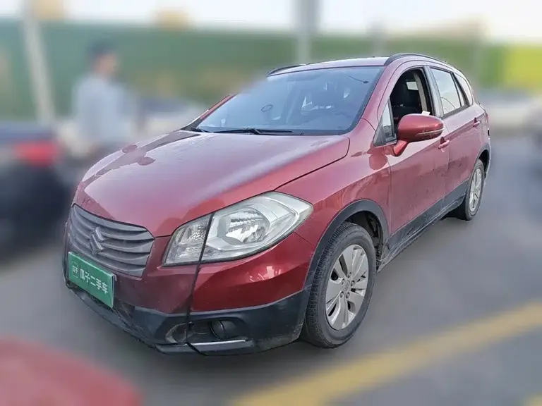 Suzuki S-Cross 锋驭 2015款 1.6 L 手动两驱进取型