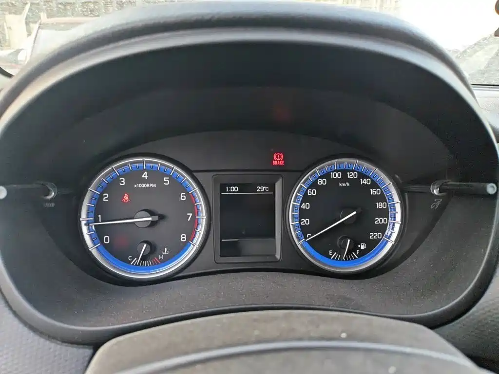 S-Cross 锋驭 2015款 1.6 L 手动两驱进取型