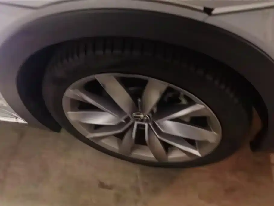 VW CC Shooting Brake 380 TSI Heart Hunter