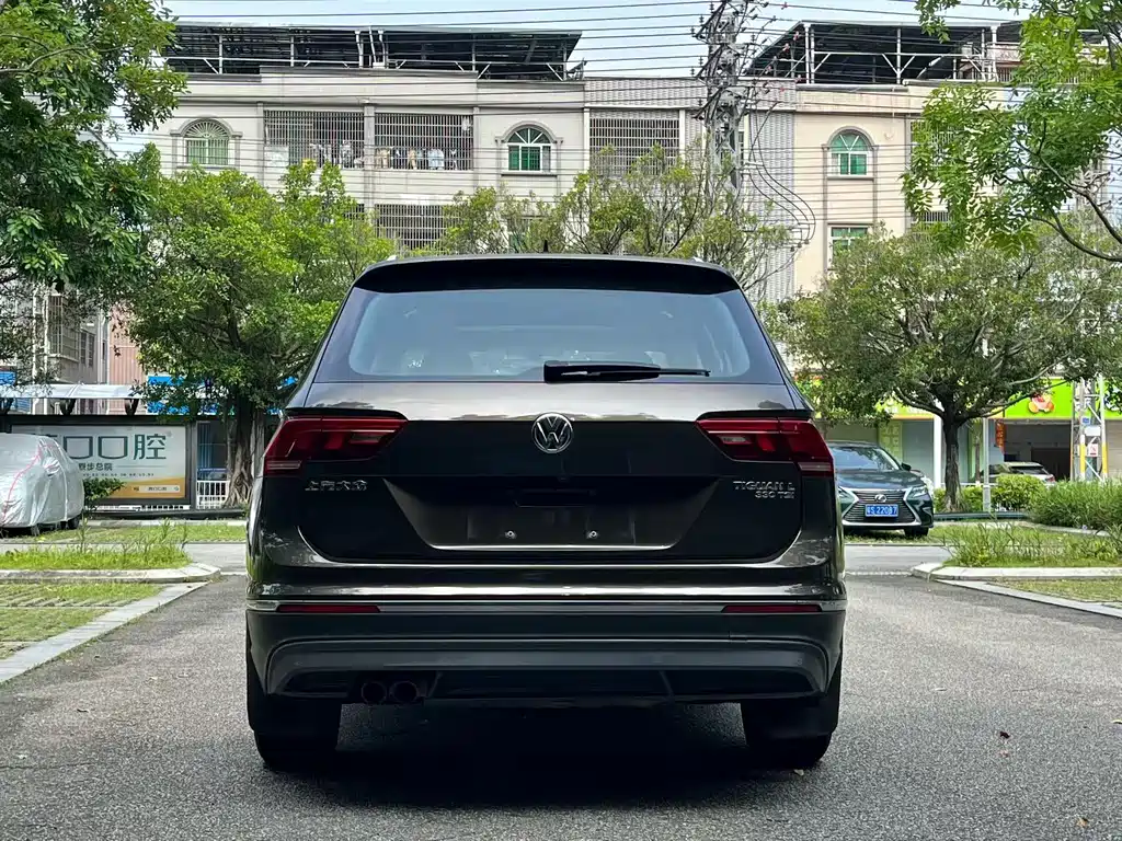 Tiguan L 330 TSI Auto 2 WD Luxury