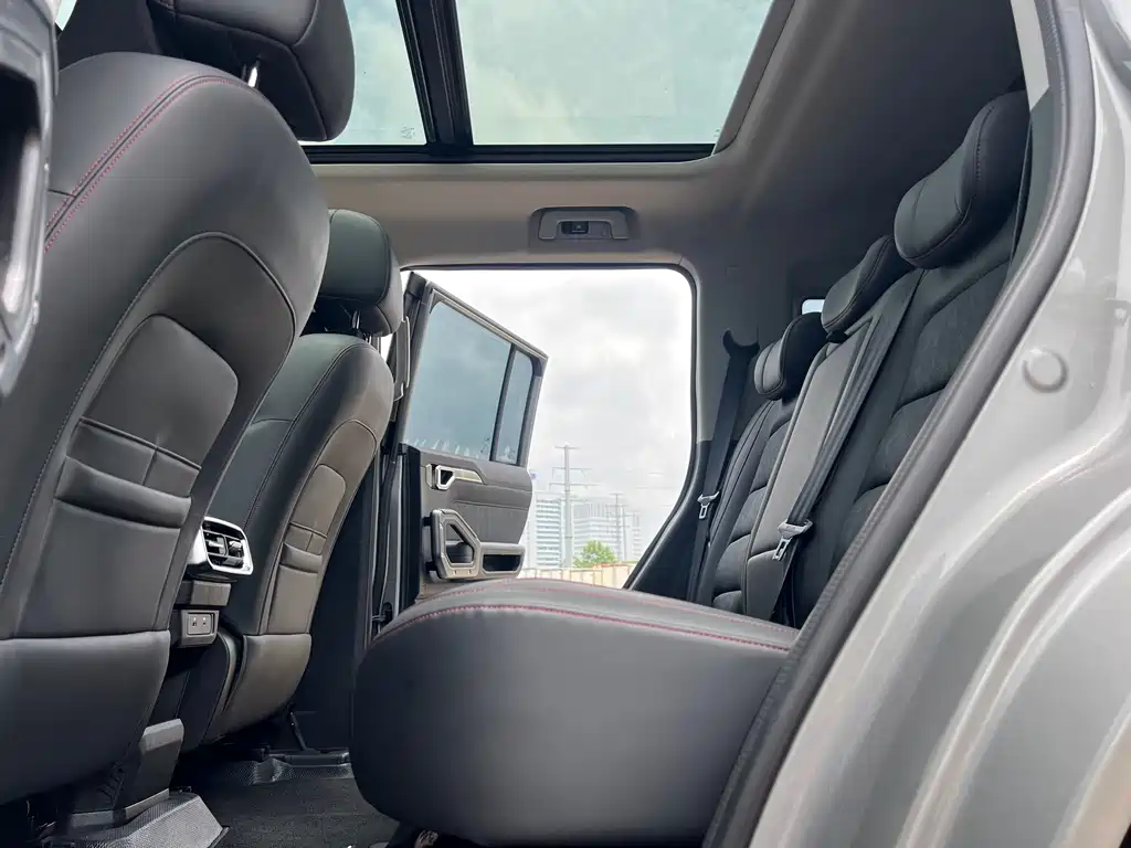 Jetour Traveller 1.5 T 2 WD Discovery PRO