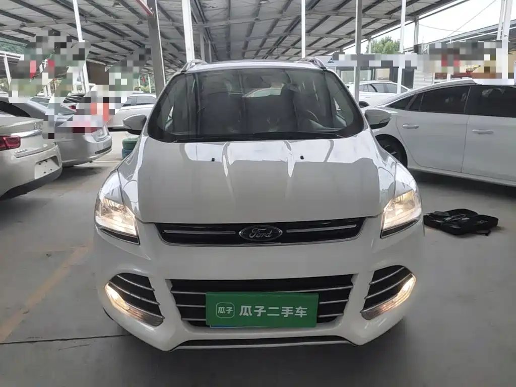 Kuga 1.5 L GTDi 2 WD Style