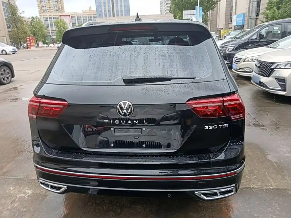 Tiguan L 330 TSI Auto 2 WD R-Line Premium