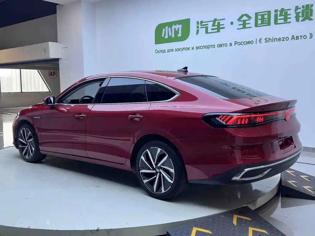 Lamando Lamando L 280 TSI DSG Super Hot Flagship