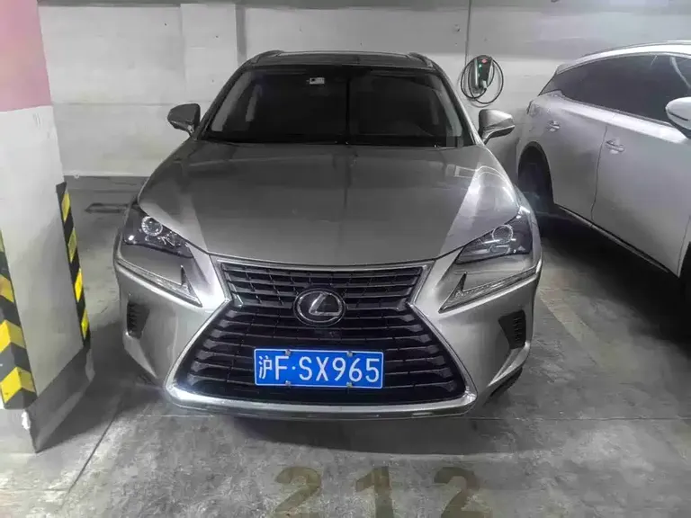 Lexus NX 雷克萨斯NX 2018款 200 全驱 锋尚版 国VI