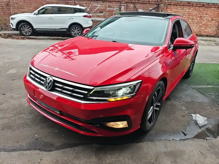 Volkswagen Lamando 280 TSI DSG Comfort CN-VI