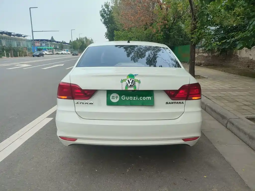Santana 1.5 L Auto Style CN-VI