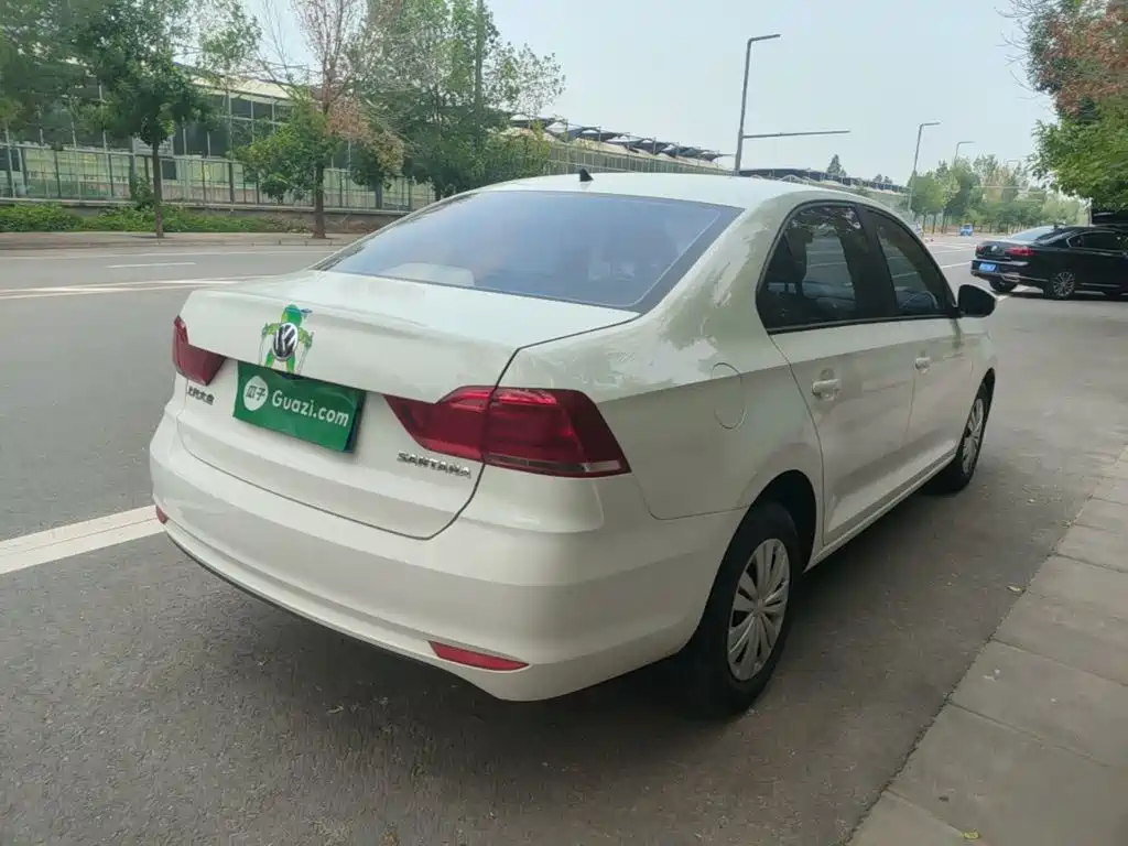 Santana 1.5 L Auto Style CN-VI