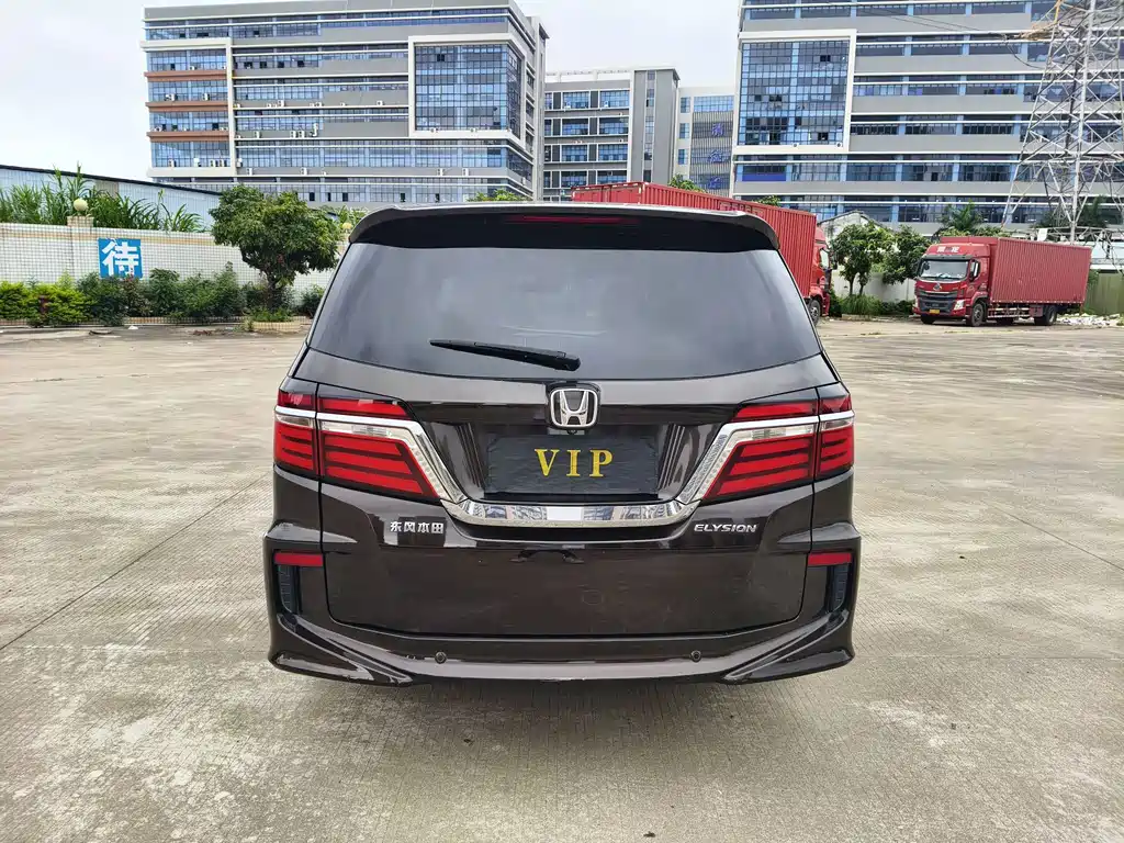 Elysion 2.4 L Supreme