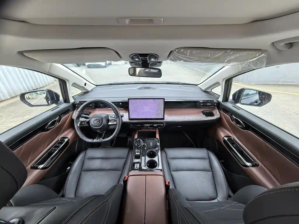 Trumpchi E8 NEV 传祺E8 PHEV 2024款 150 km MAX+