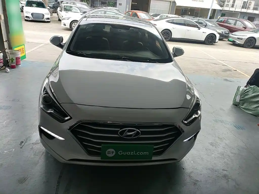 Mistra 1.8 L Auto Intelligent GLS CN-V