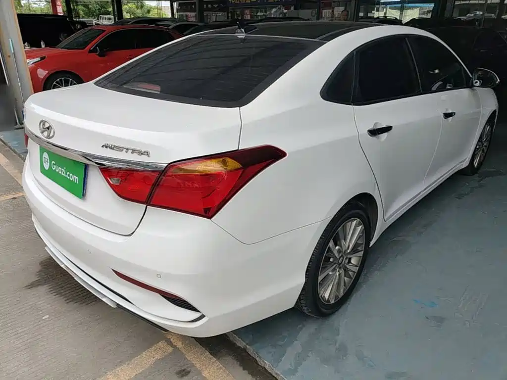 Mistra 1.8 L Auto Intelligent GLS CN-V