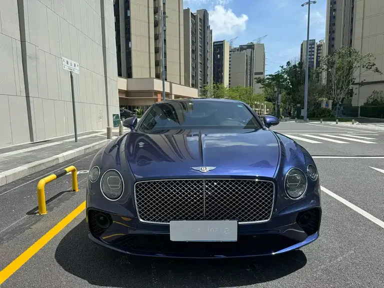 Bentley Continental GT 6.0 T GT W12