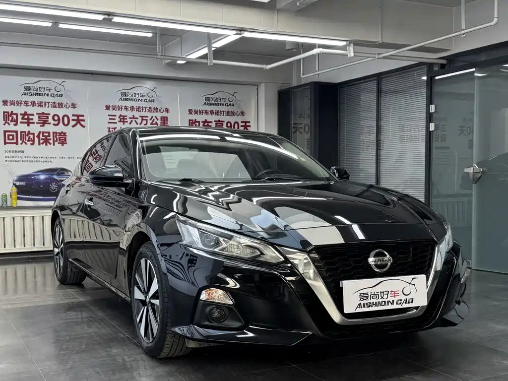 Teana 2.0 L XL Comfort