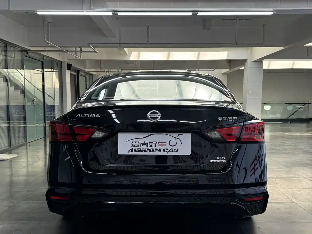 Teana 2.0 L XL Comfort