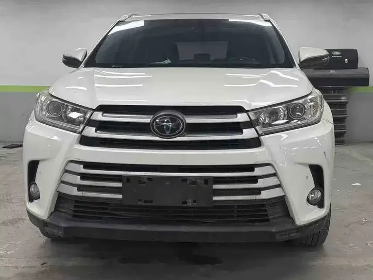 Toyota Highlander 2.0 T 4 WD Luxury 7-seat CN-VI