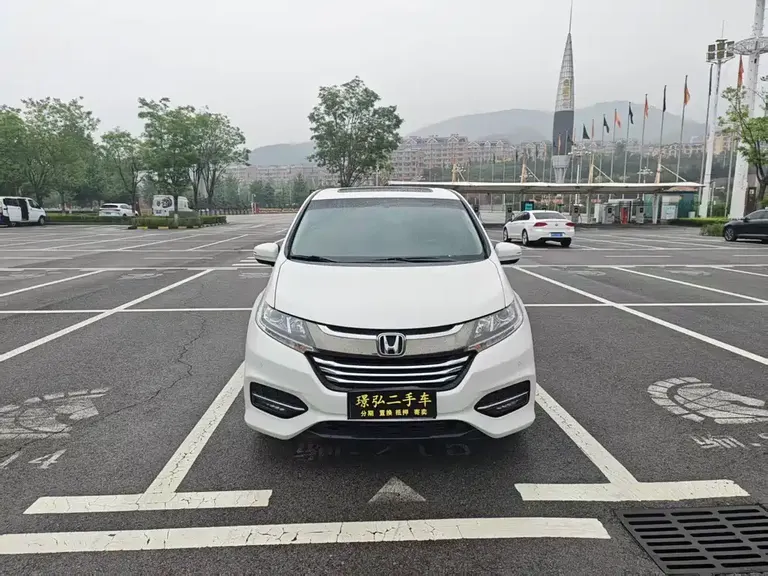 Honda Odyssey 2.4 L Luxury