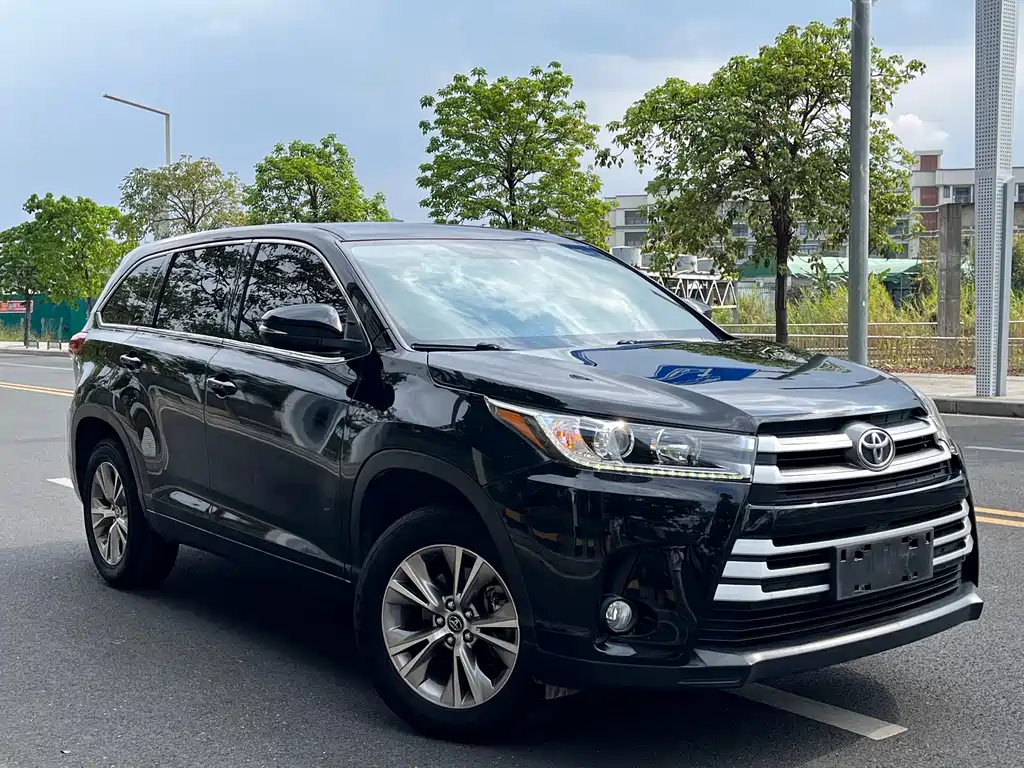 Highlander 2.0 T 2 WD Elite 7-seat CN-VI