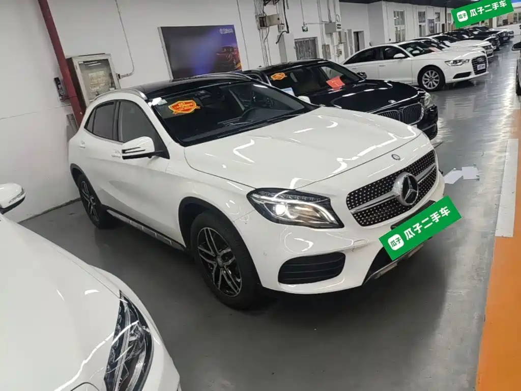 Mercedes-Benz GLA GLA 220 4 MATIC Fashion