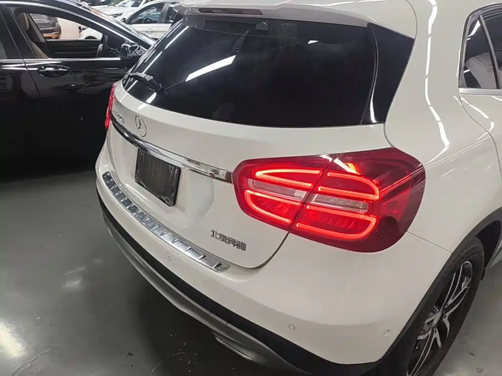 Mercedes-Benz GLA GLA 220 4 MATIC Fashion