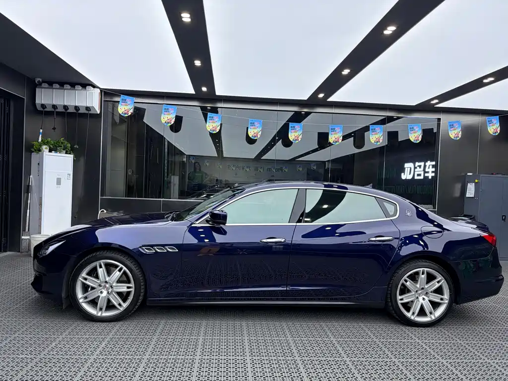 Quattroporte 总裁 2014款 3.8 T 杰尼亚限量版
