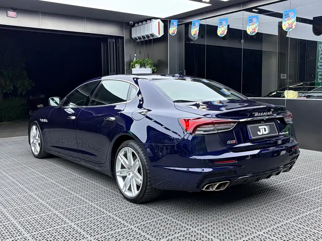 Quattroporte 总裁 2014款 3.8 T 杰尼亚限量版