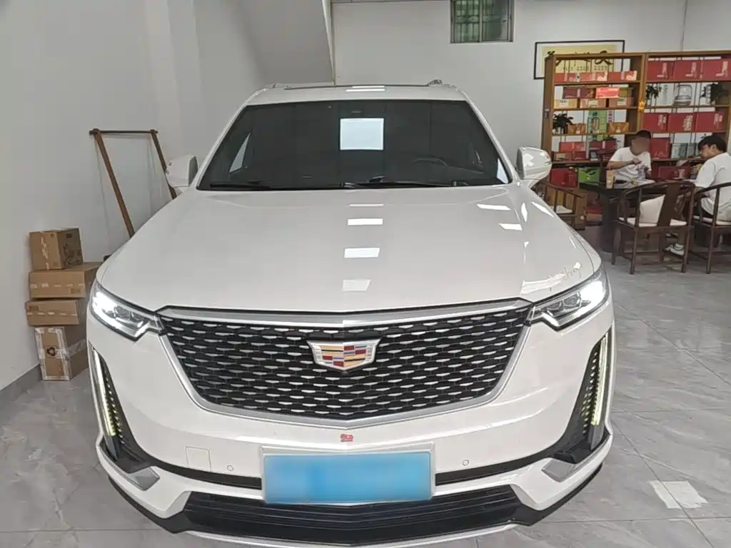 Cadillac XT6 28 T 6-seat 4 WD Luxury