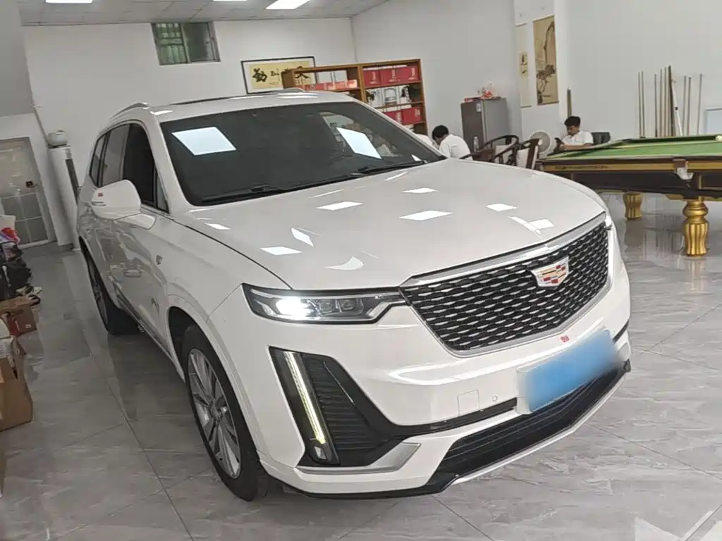 Cadillac XT6 28 T 6-seat 4 WD Luxury
