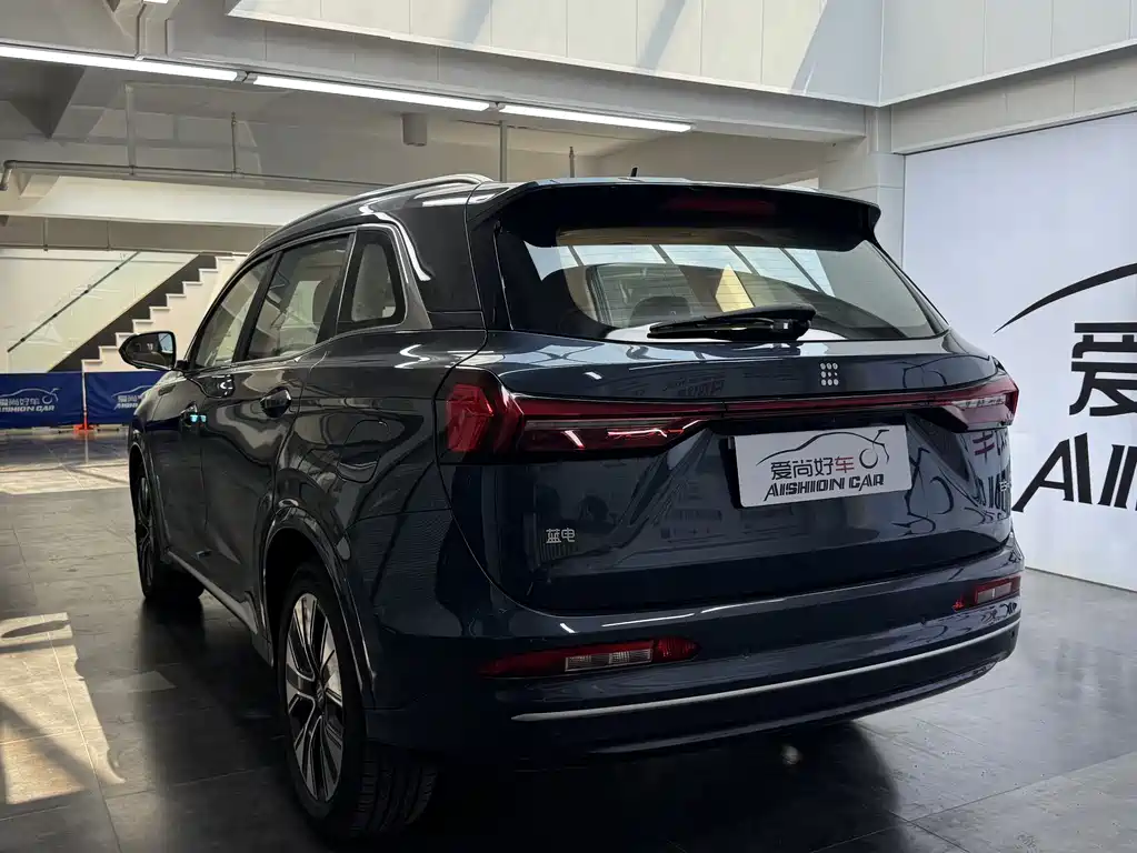 Landian E5 PLUS 蓝电E5 PLUS 2025款 165 km 长续航版 5座
