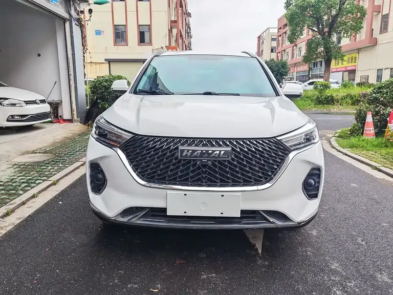 Haval M6 PLUS 1.5 T DCT Elite Connected