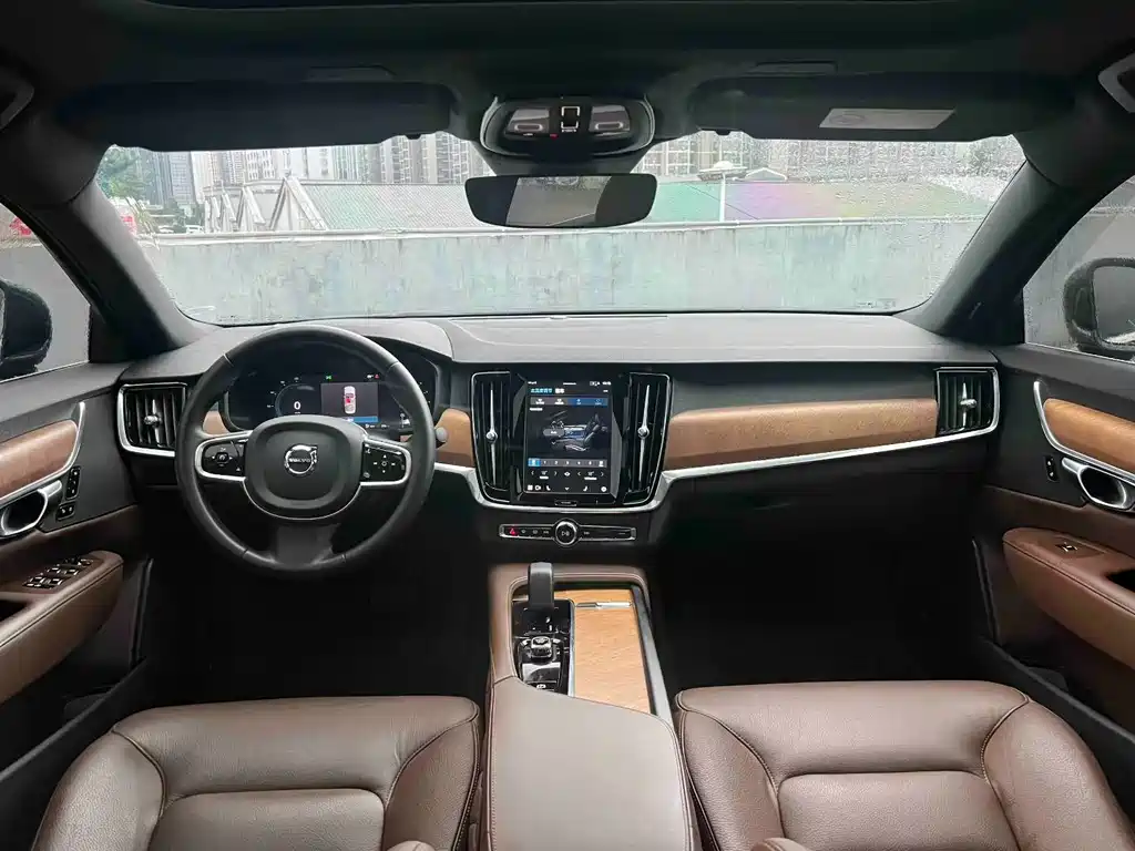 Volvo S90 B5 Smart Ease Luxury