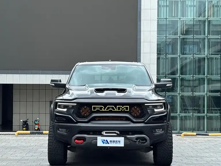 RAM Trucks RAM Trucks 2022款 6.2 T 自动