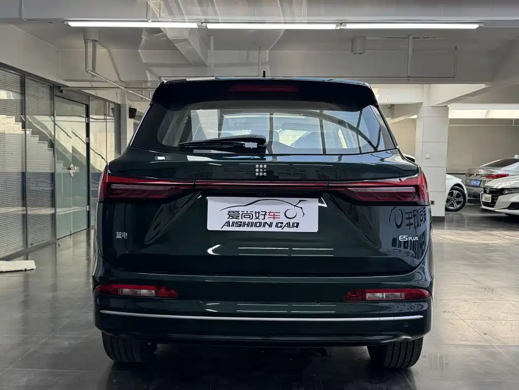 Landian E5 PLUS 蓝电E5 PLUS 2025款 165 km 长续航先享版 5座