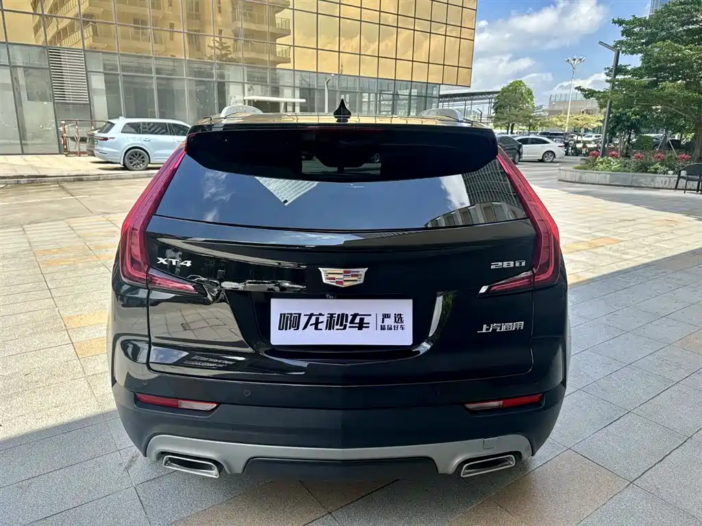 Cadillac XT4 28 T 2 WD Luxury