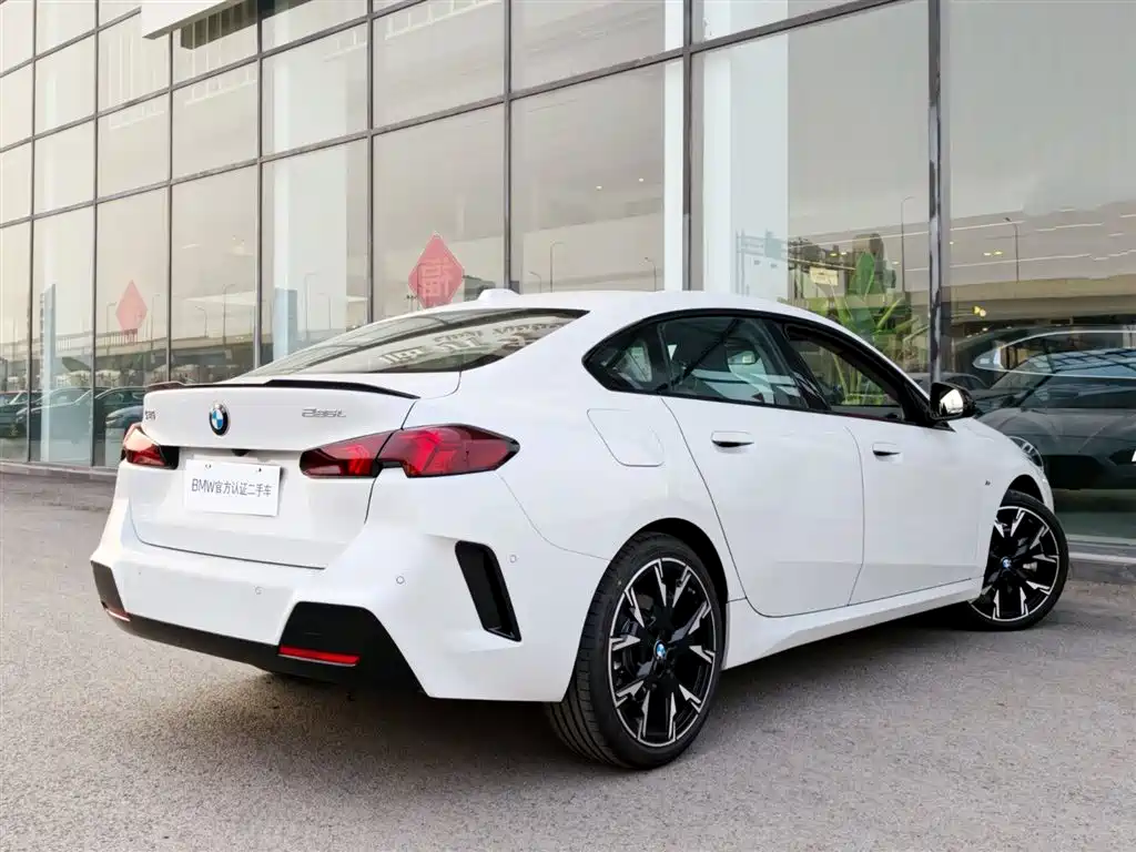 BMW 2 Series 225 L M Sport Night Package