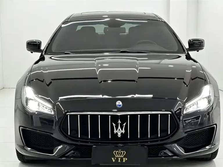 Maserati Quattroporte 3.0 T Standard