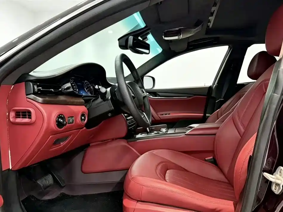 Quattroporte 3.0 T Standard