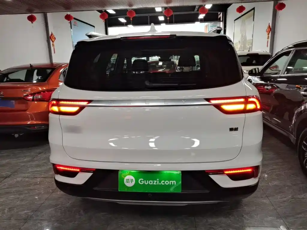 Haoyue 1.8 TD DCT Luxury 7-seat