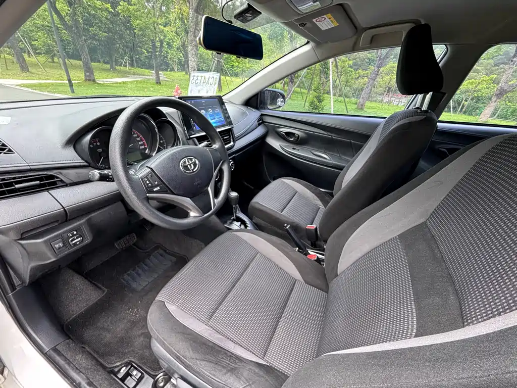 Vios 1.5 L CVT Creative Travel CARE