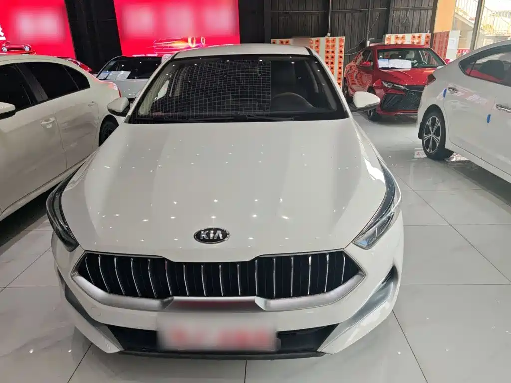 Kia K3 1.5 L CVT New Sharp