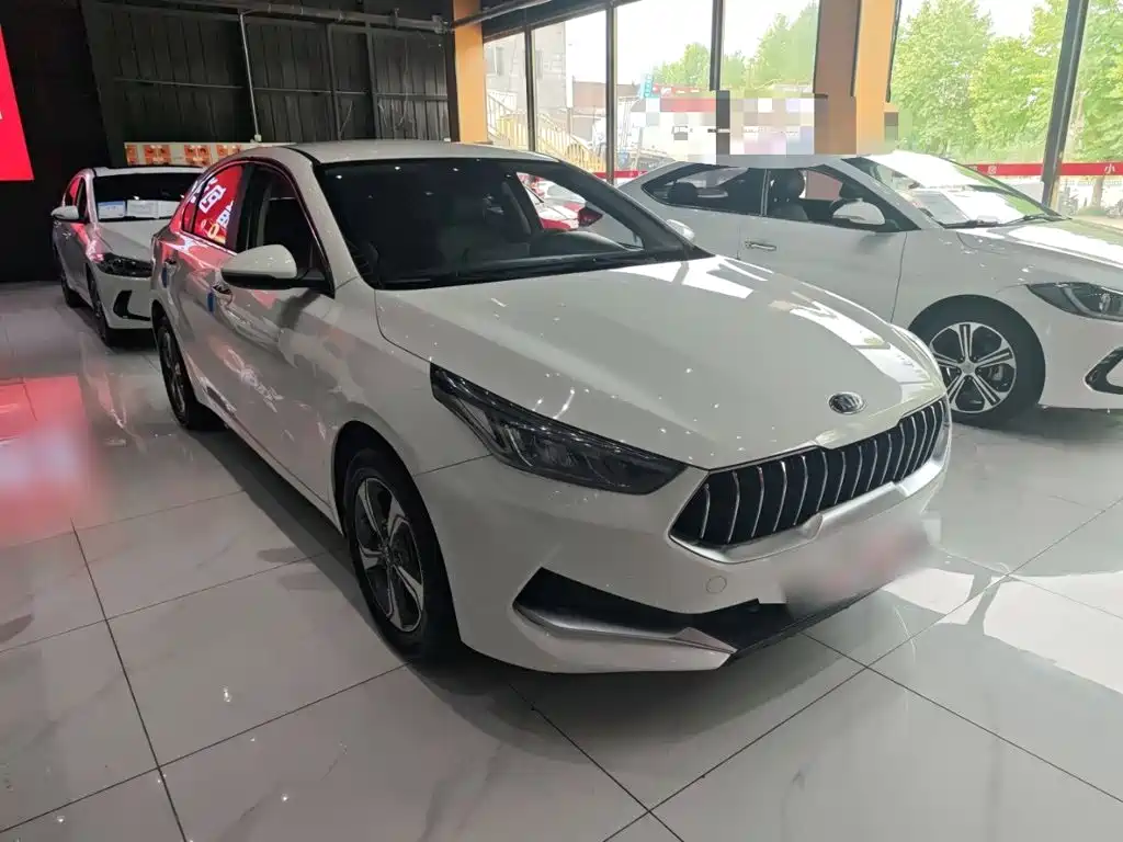 Kia K3 1.5 L CVT New Sharp