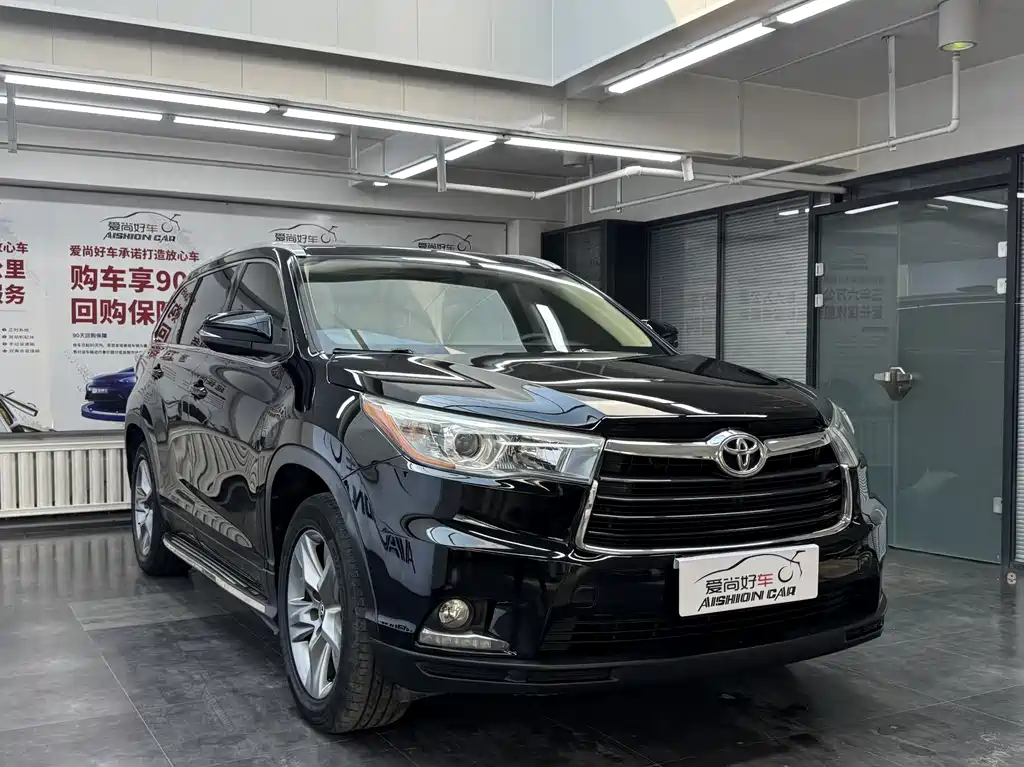 Highlander 2.0 T 2 WD Luxury 7-seat