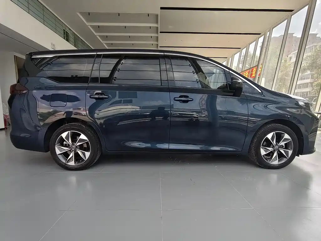 GAC Trumpchi M6 传祺M6 2021款 270 T DCT尊享版（六座）