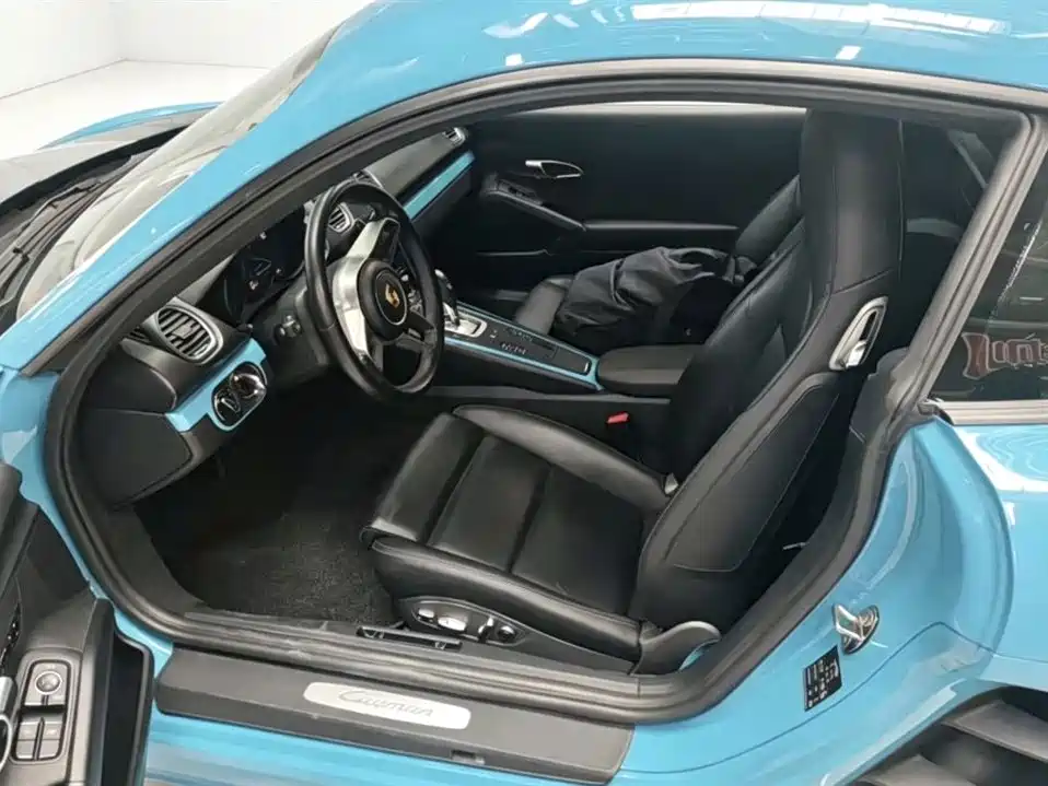 Porsche 718 Cayman 2.0 T